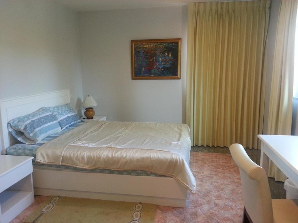 Yiasu Bed And Breakfast Pattaya Luaran gambar