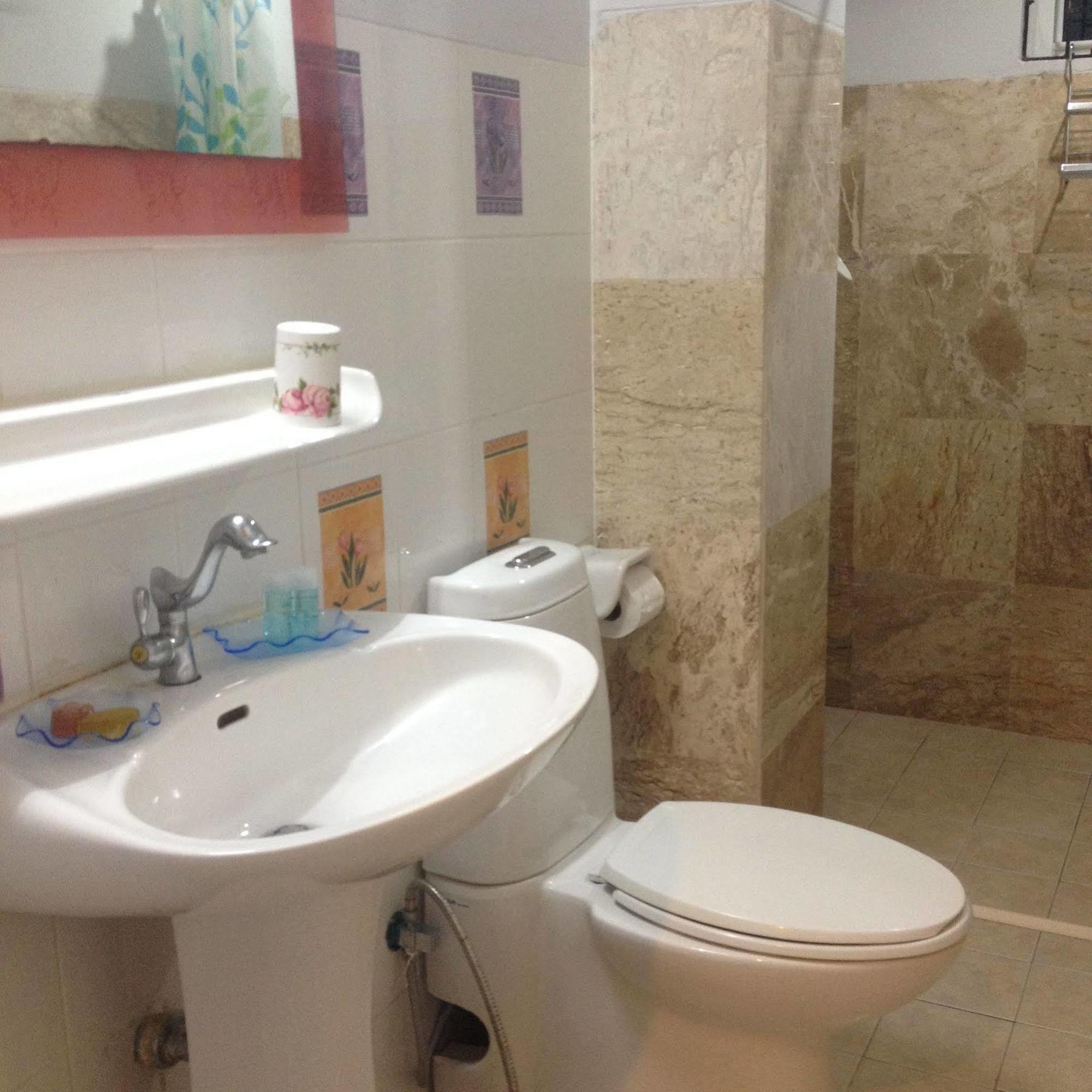 Yiasu Bed And Breakfast Pattaya Luaran gambar